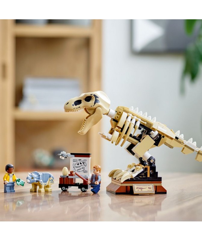 lego-76940-jurassic-world-t-rex-dinosaur-fossil-exhibition (2)